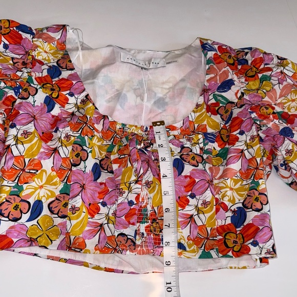 Endless rose large floral cropped blouse NWT - Picture 3 of 12
